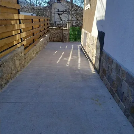 горица Ваканционна къща Ovchartsi (Kyustendil)